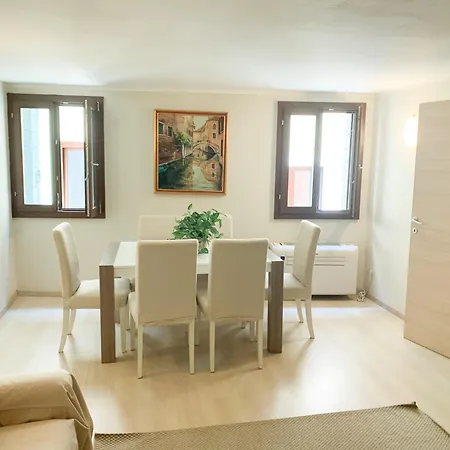 Grimaldi San Marco & Castello *