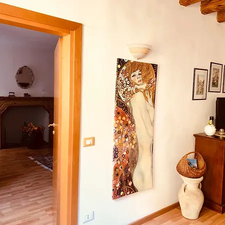 Grimaldi San Marco & Castello Апартаменты Венеция