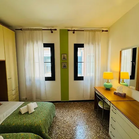 דירה Grimaldi San Marco & Castello *