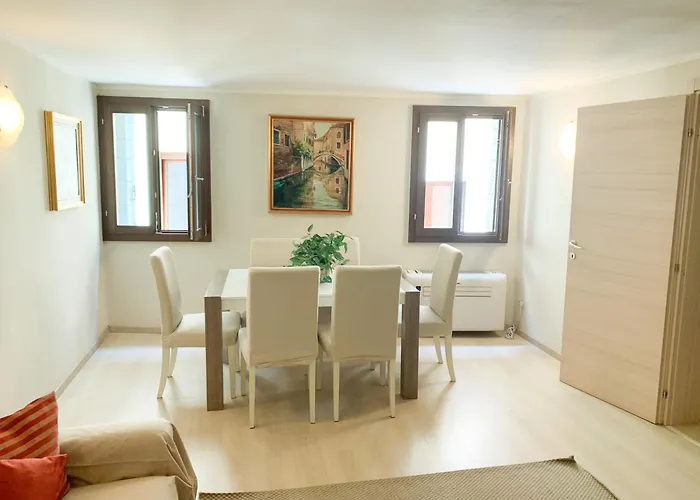 Grimaldi San Marco & Castello *