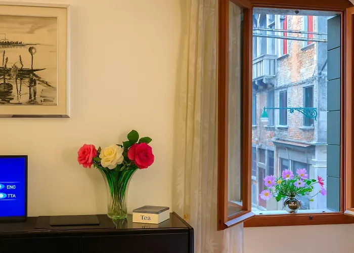 Grimaldi San Marco & Castello *