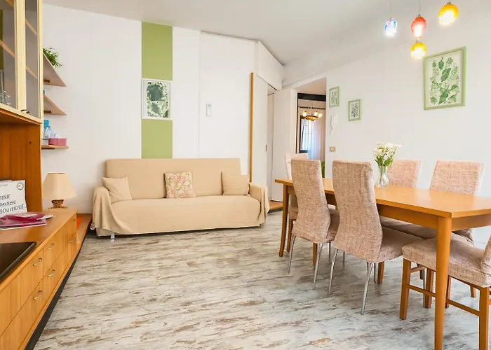 Grimaldi San Marco & Castello *